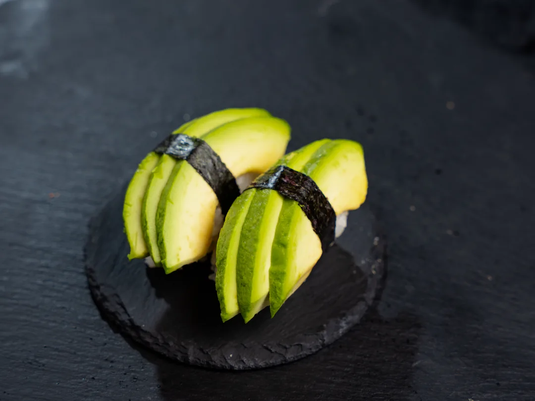 Avocado maki